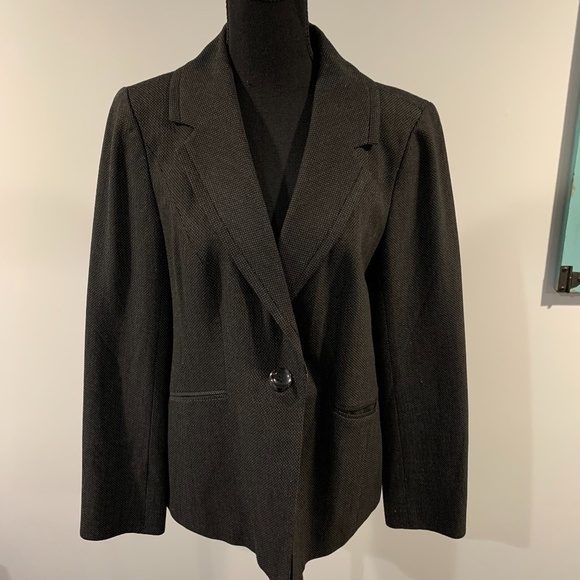 Classiques Entier Atelier Single Button Blazer Black with Cream Dots - Picture 2 of 7